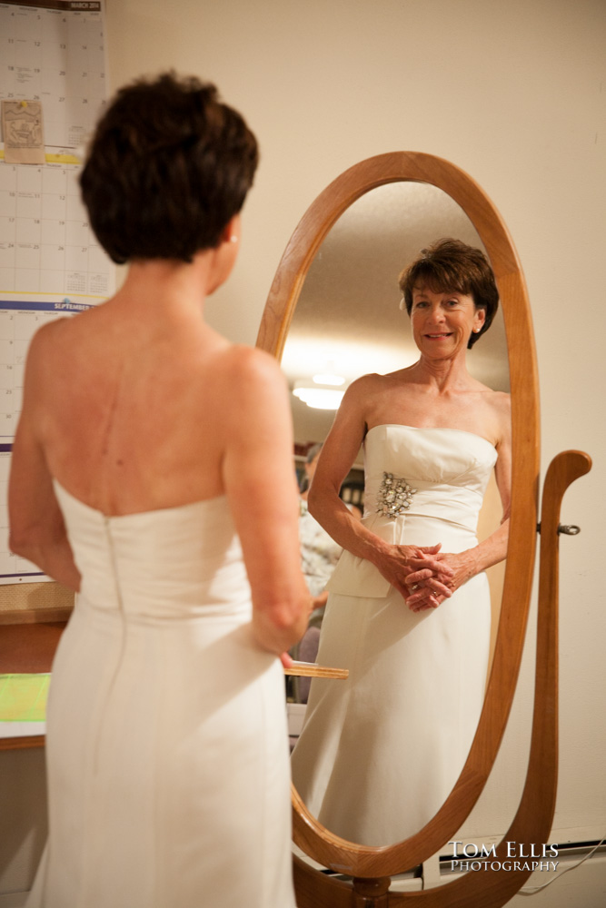 Joanne poses in front of the dressing room mirror before the ceremony in Magnolia