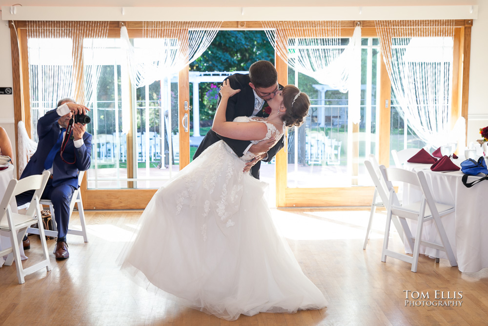 French Creek Manor wedding - first dance for bride and groom