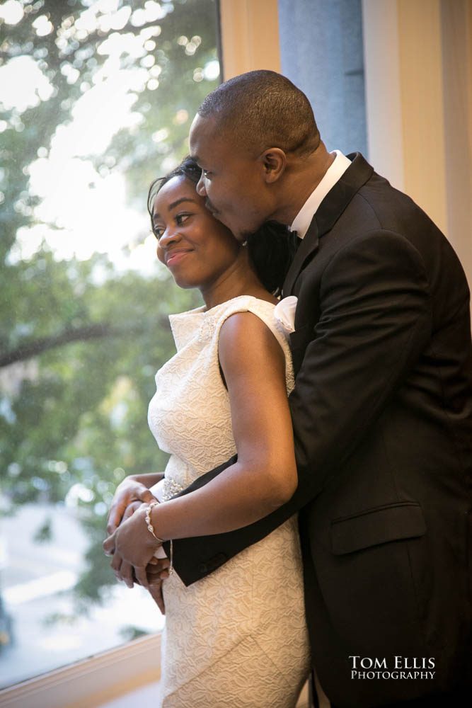 Seattle elopement wedding at the King County Courthouse. Tom Ellis Photography, Seattle courthouse elopement photographer