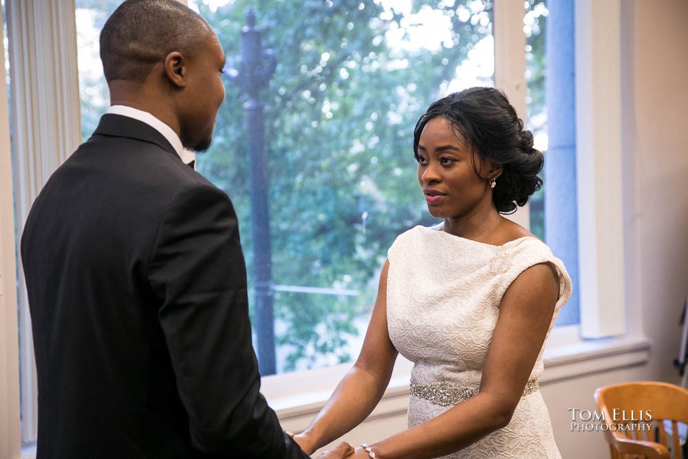 Seattle elopement wedding at the King County Courthouse. Tom Ellis Photography, Seattle courthouse elopement photographer