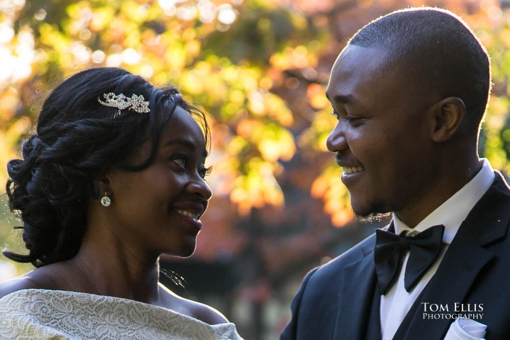 Seattle elopement wedding at the King County Courthouse. Tom Ellis Photography, Seattle courthouse elopement photographer