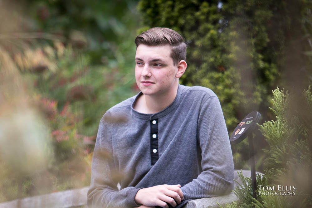 Seattle area senior photography session at the Bellevue Botanical Garden