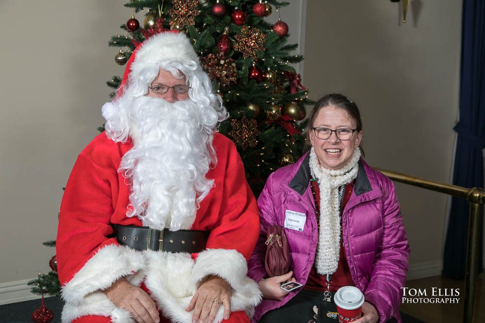 Santa photos at the 2019 Seafair Holiday Cruise. Tom Ellis photography, Seattle event photographer