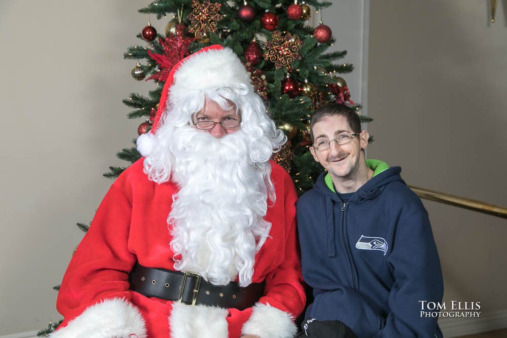 Santa photos at the 2019 Seafair Holiday Cruise. Tom Ellis photography, Seattle event photographer