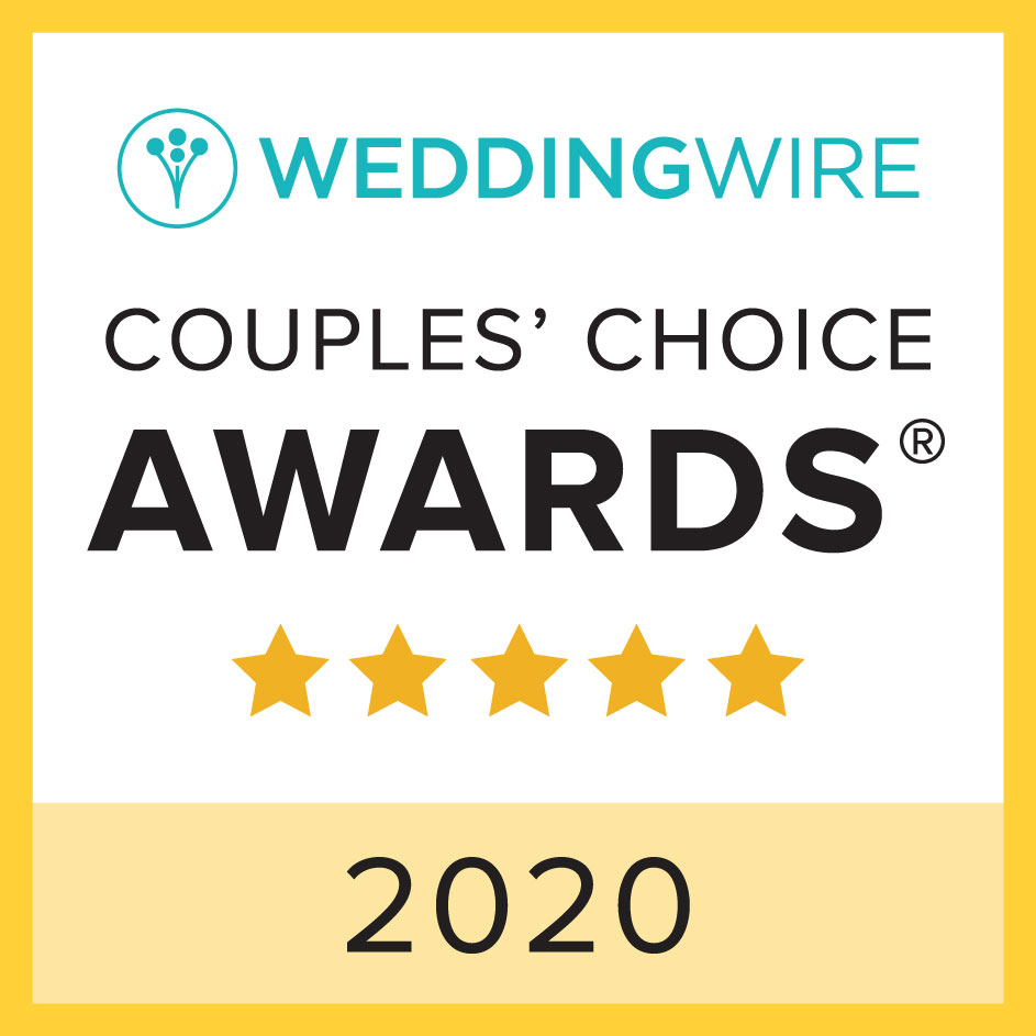 Tom Ellis Photography is a winner of the 2020 WeddingWire Couples' Choice Award as a top-rated Seattle wedding photographer
