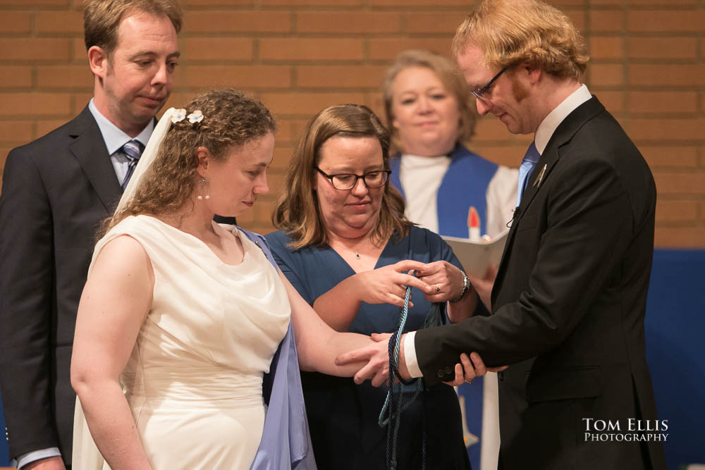 The wedding cermony. Fantastic fantasy and science fiction HTTYD wedding - Tom Ellis Photography, Seattle wedding photographer