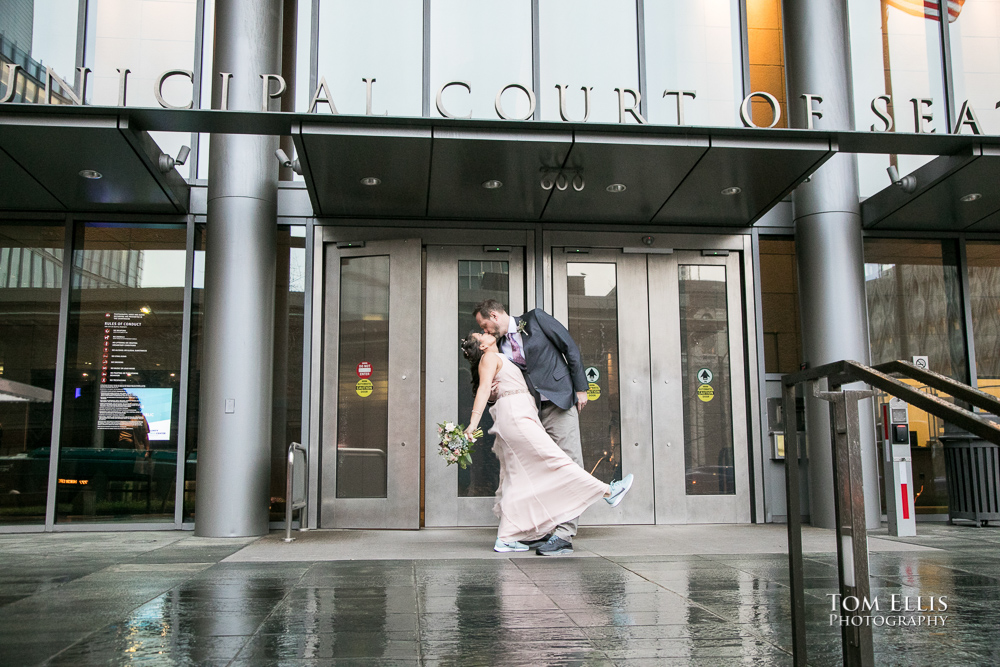 Michelle and Jason outside the Seattle Municipal Courthouse after their courthouse elopement wedding. Tom Ellis Photography, Seattle courthouse elopement wedding photographer