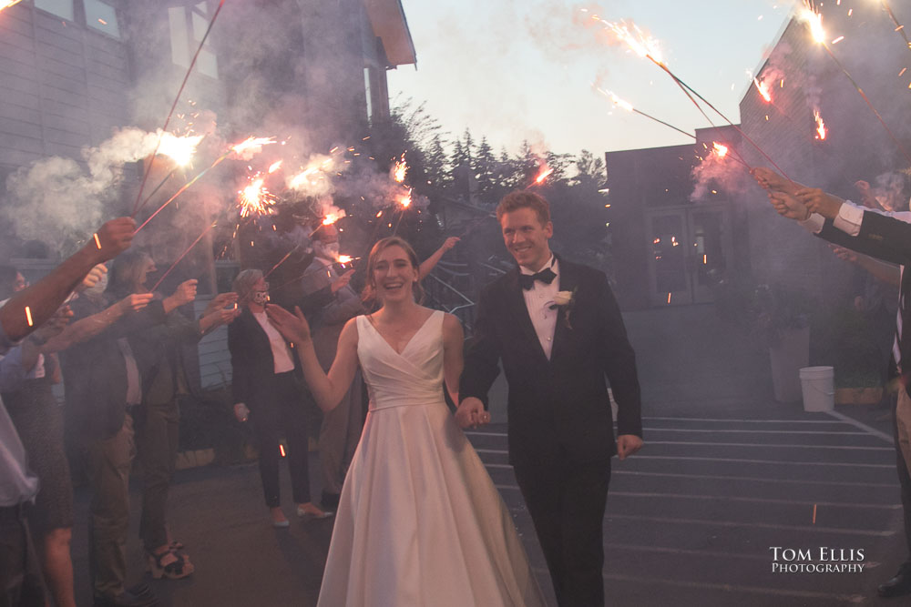 Seattle area wedding during COVID. Reception photos. Tom Ellis Photography, Seattle wedding photographer