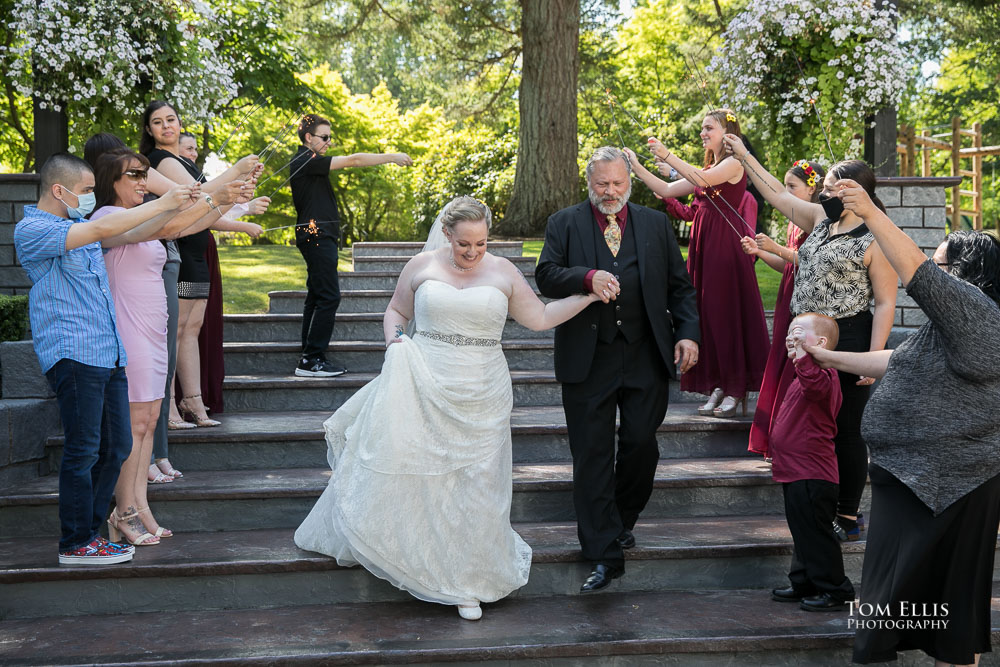 Seattle area wedding during the time of COVID. Tom Ellis Photography, Seattle wedding photographer