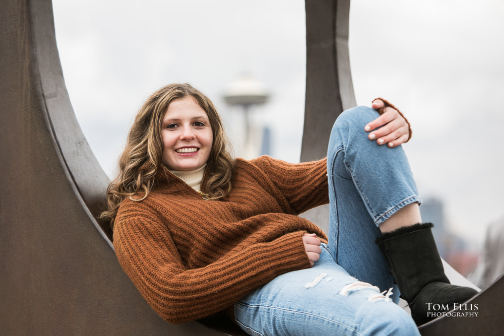 High school senior photo session with Rachel at Kerry Park and the Seattle Center. Tom Ellis Photography, Seattle senior photographer