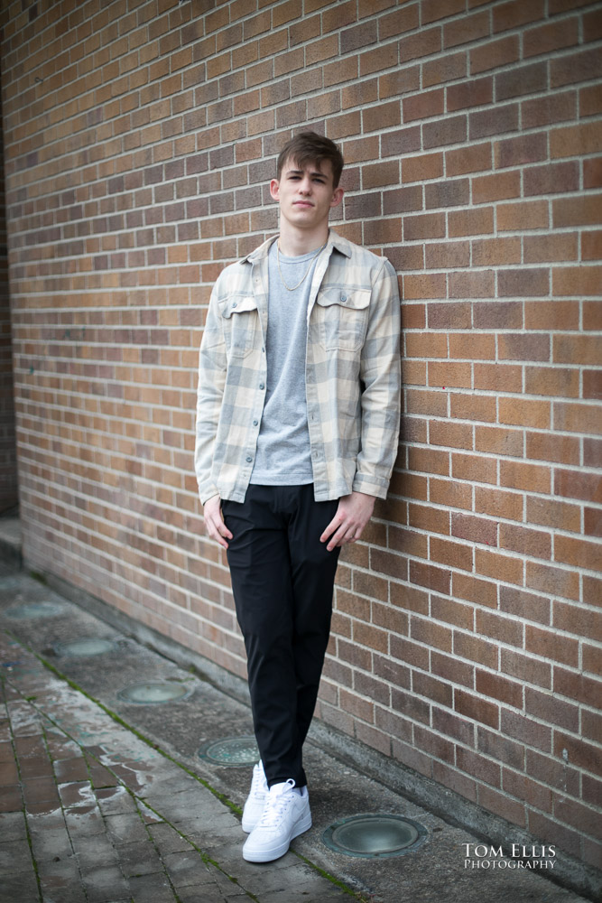 Gunnar during his senior photo session at the U of Washington campus. Tom Ellis Photography, Seattle senior photographer