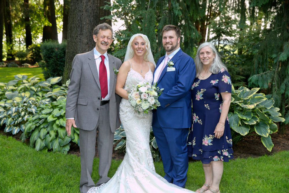 Destination family affair wedding during Covid. Tom Ellis Photography, Seattle and destination wedding photographer