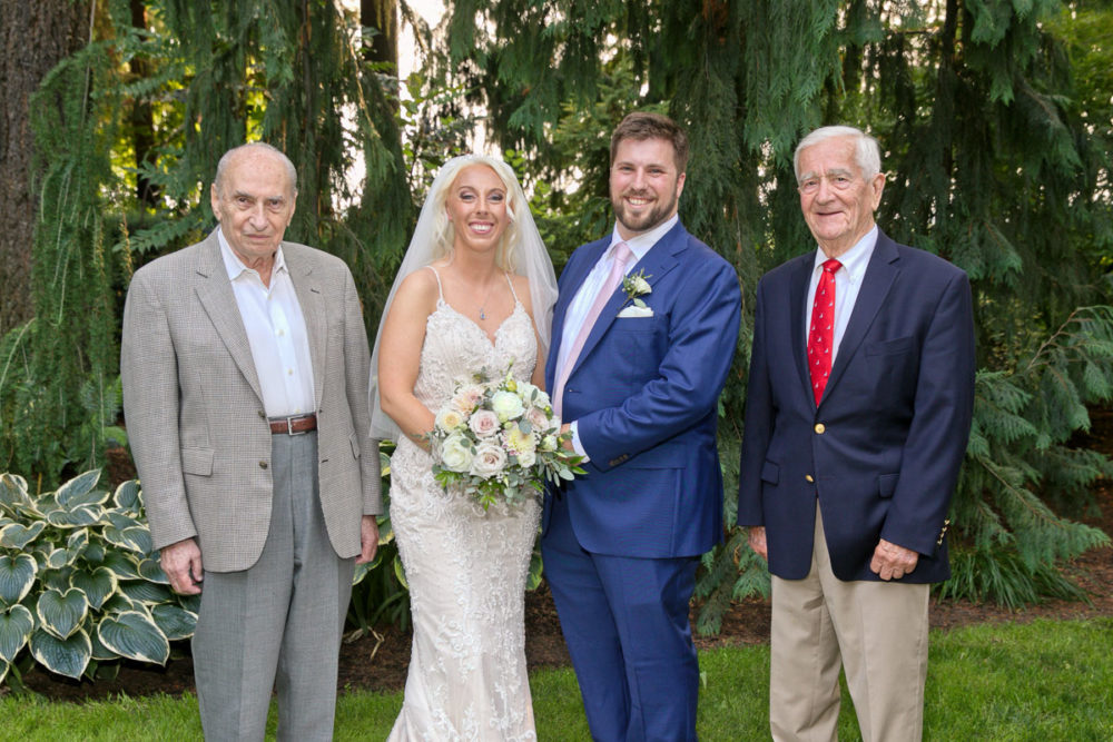 Destination family affair wedding during Covid. Tom Ellis Photography, Seattle and destination wedding photographer