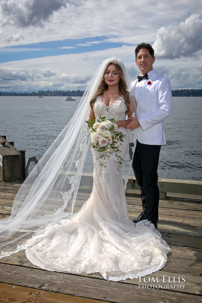 Sunny Seattle outdoor waterfront wedding. Tom Ellis Photography, Seattle wedding photographer