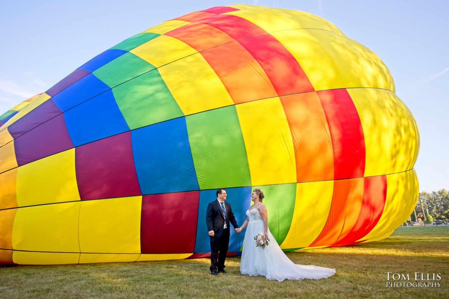 Sneak Peek Fantastic Seattle Hot Air Balloon Wedding