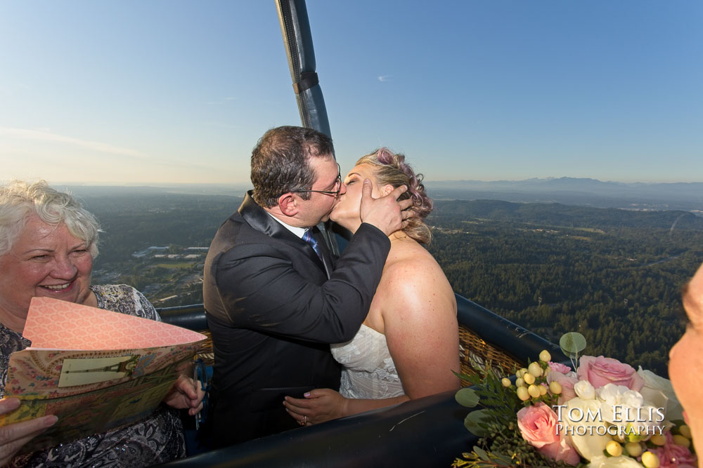 Seattle Hot Air Balloon Elopement Wedding