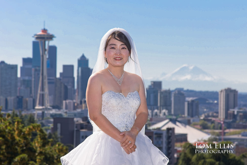 Kerry-Park-Elopement-Wedding-Seattle-Wedding-Photographer