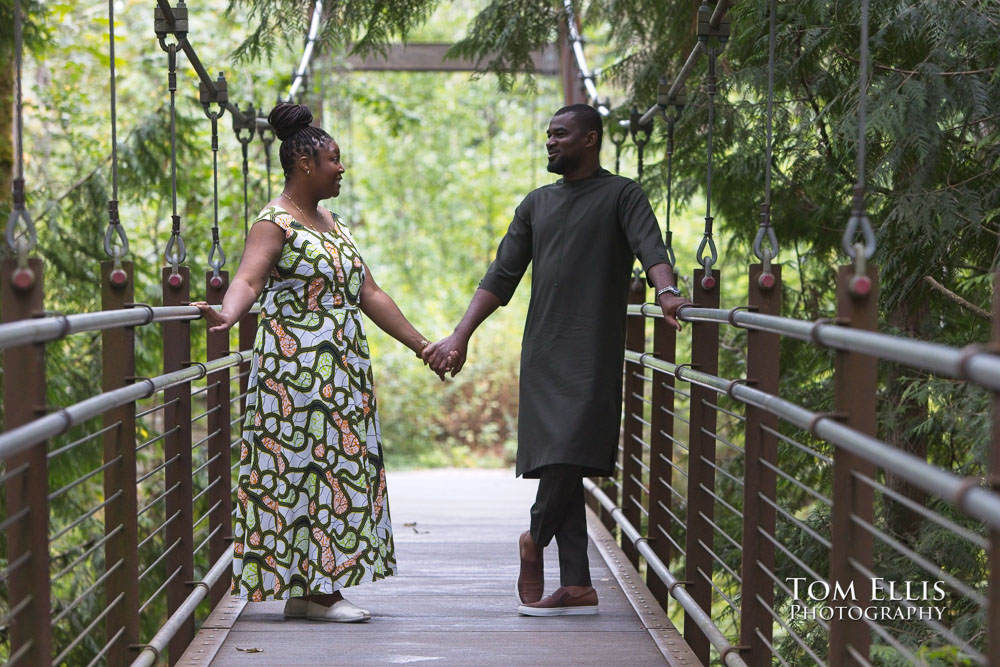 Seattle engagement photos, Bellevue Botanical Garden, Tom Ellis Photography