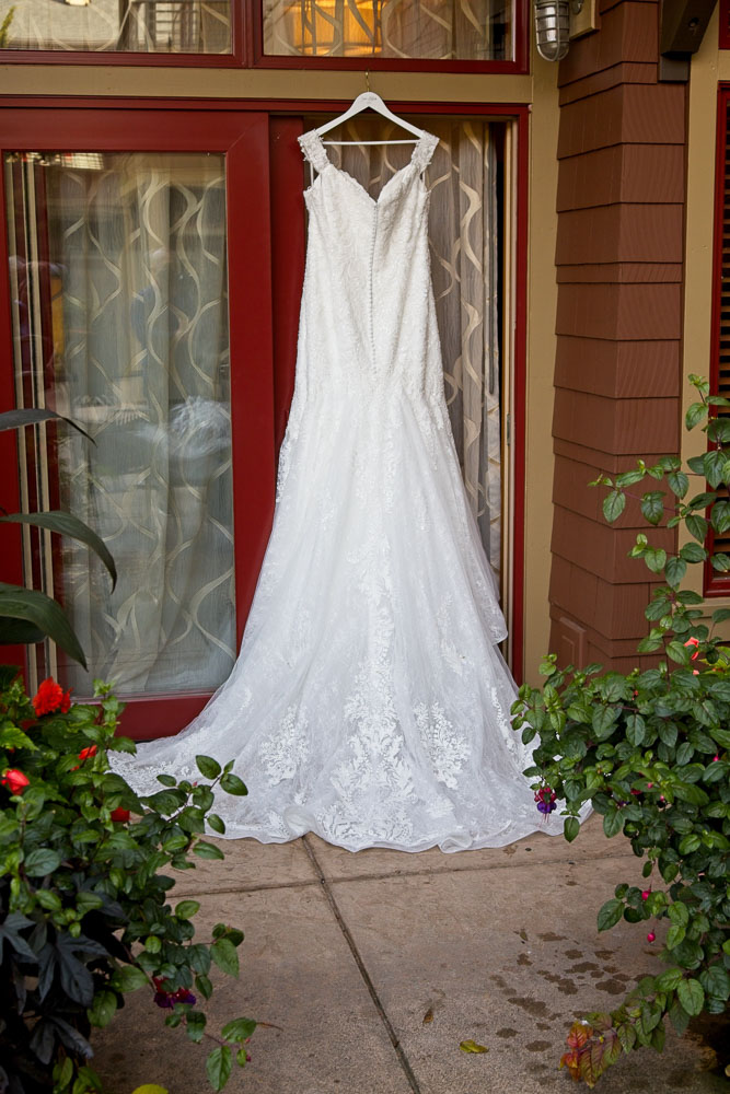 Seattle wedding at Willows Lodge, Tom Ellis Photography