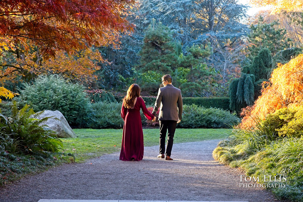 Jennyfer and Daniel during their pre-wedding ceremony photo session at the Kubota Garden in Seattle. Tom Ellis Photography