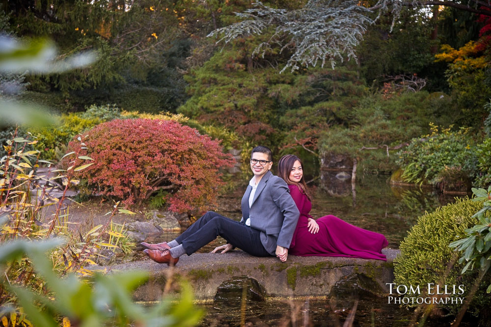 Jennyfer and Daniel during their pre-wedding ceremony photo session at the Kubota Garden in Seattle. Tom Ellis Photography