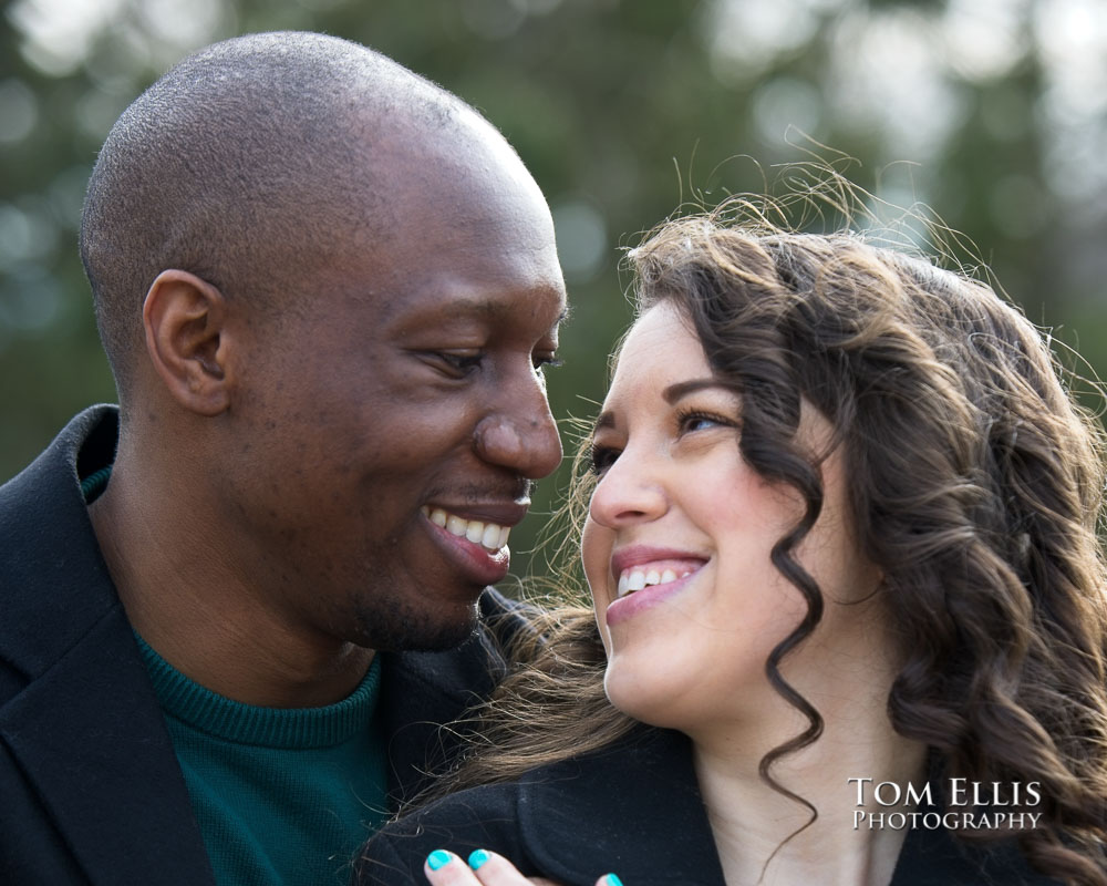 Wonderful Seattle Surprise Marriage Proposal at Kerry Park