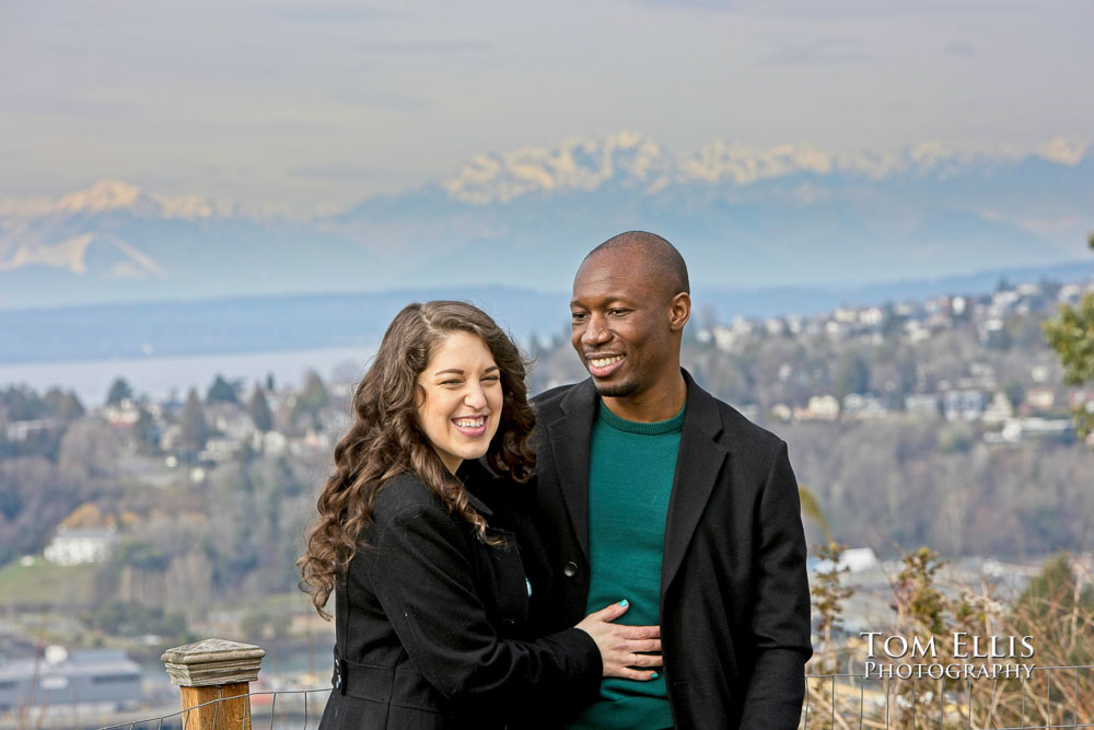 Wonderful Seattle Surprise Marriage Proposal at Kerry Park