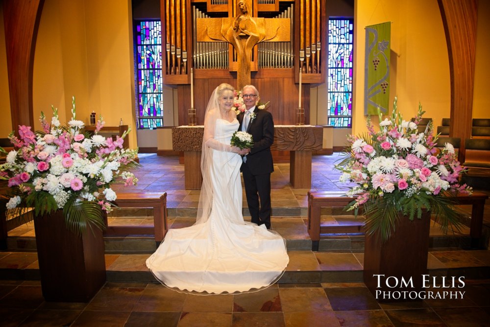 Seattle Summer wedding at Magnolia Lutheran. Tom Ellis Photography, Seattle wedding photographer