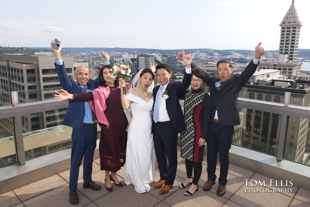 Summer Elopement Wedding at the Seattle Courthouse