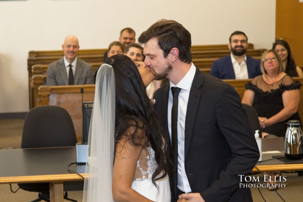 Rashmi and Sebastien had an elopement wedding ceremony at the King County Courthouse in Seattle. 