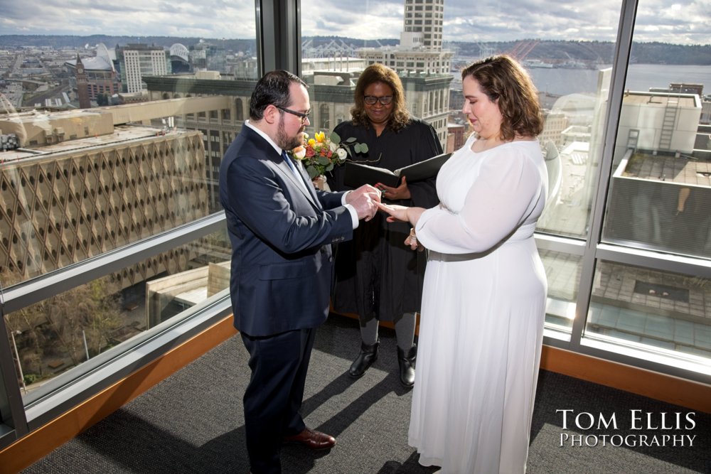 Jessie and Brandon have an elopement wedding at the Seattle Courthouse. Tom Ellis Photography, Seattle wedding photographer