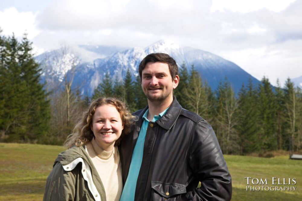 Seattle area engagement photos at North Bend. Tom Ellis Photography, Seattle engagement photographer
