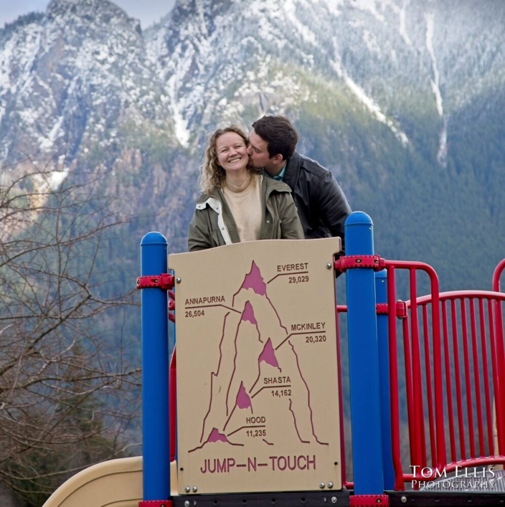 Seattle area engagement photos at North Bend. Tom Ellis Photography, Seattle engagement photographer