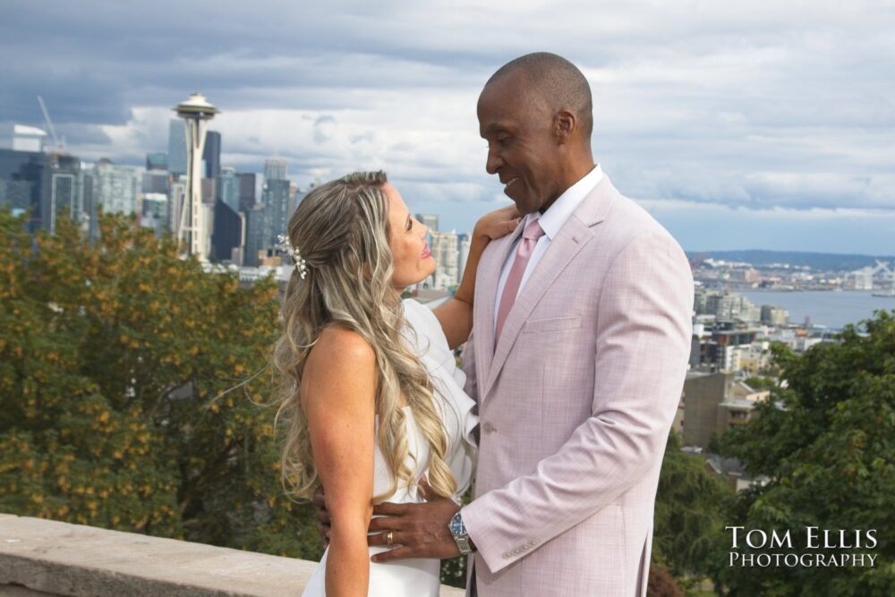 Tayna and Jerry had a Solstice elopement wedding at the Seattle Municipal Courthouse. Tom Ellis Photography, Seattle wedding and elopement photographer
