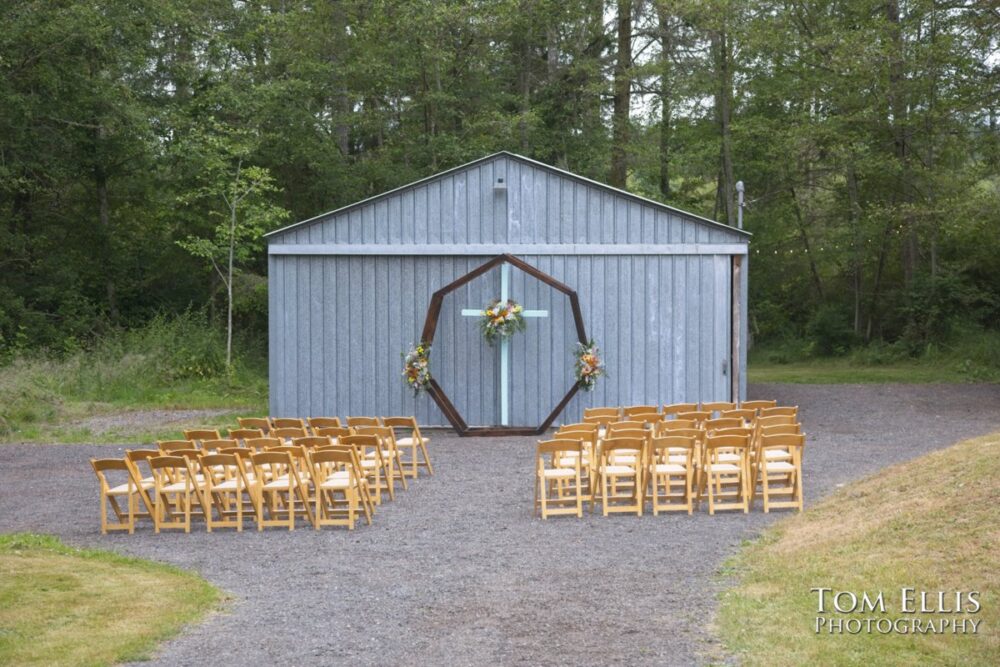 Wonderful Second Generation Destination Solstice Wedding. Courtney and Ian had a destination wedding at a beautiful location in the woods on Whidbey Island. Tom Ellis Photography, destination wedding photographer