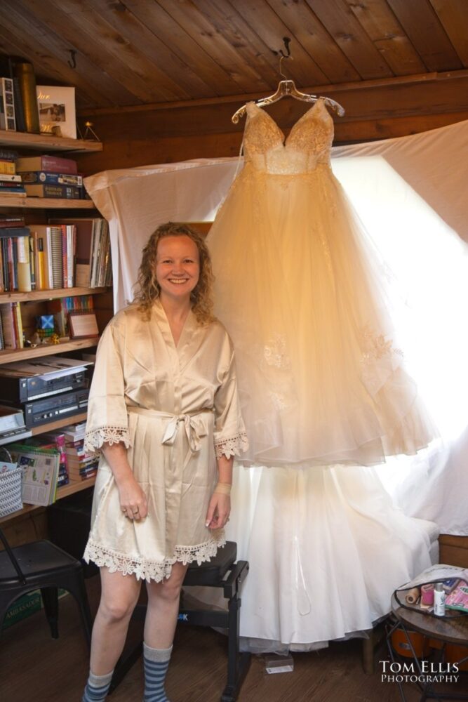 Wonderful Second Generation Destination Solstice Wedding. Courtney and Ian had a destination wedding at a beautiful location in the woods on Whidbey Island. Tom Ellis Photography, destination wedding photographer