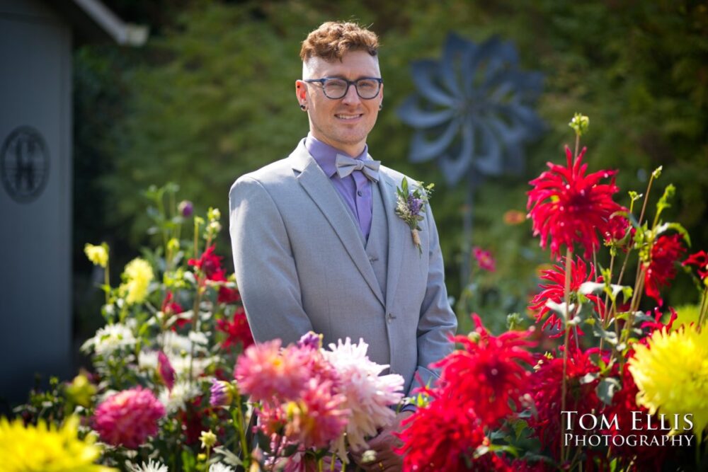 Seattle summer same-sex wedding