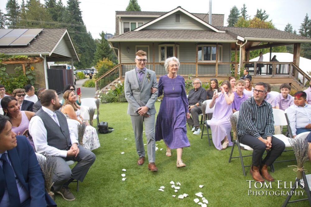 Seattle summer same-sex wedding