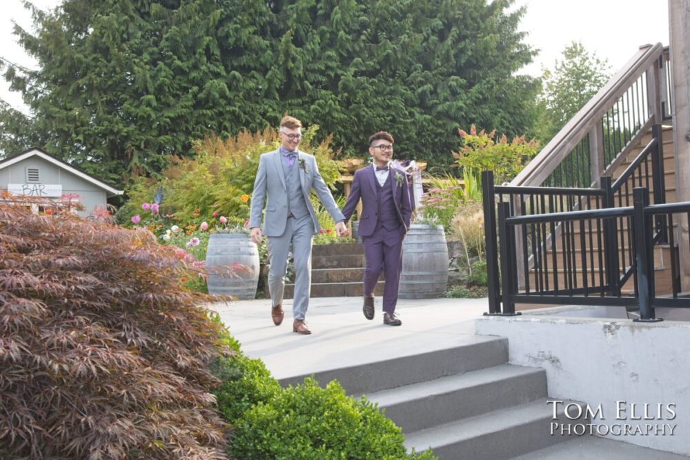 Seattle summer same-sex wedding
