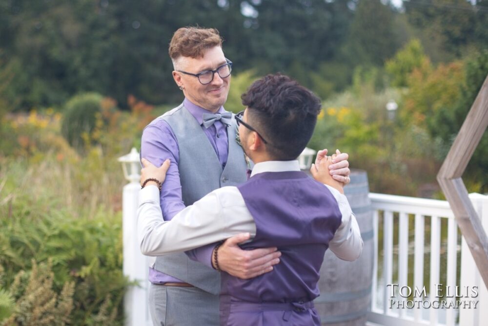 Seattle summer same-sex wedding